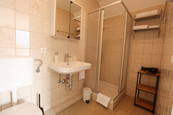 Ferienzimmer 3 - Steinschlossblick, Badezimmer