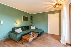 Peak_Moments_by_myNests_Apartment_Aich-(7)