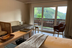 Familie Zimmer Doppelbett mit zwei Einzelbetten