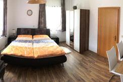 PferdehofHölzl-Dreibettzimmer-Murtal-Steiermark