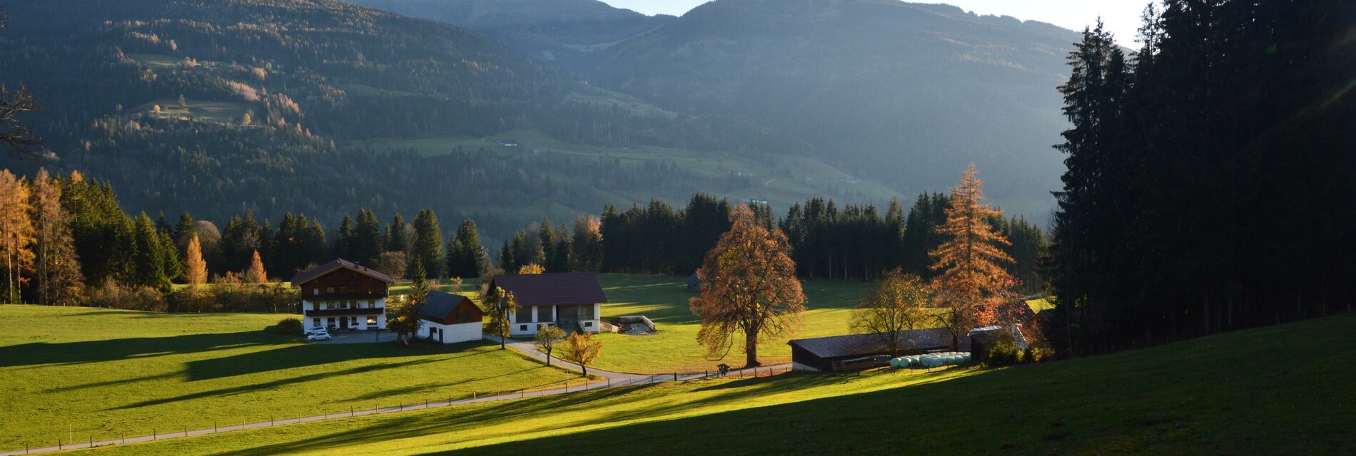 Herbstansicht Bauernhof