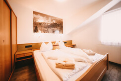 Schlafzimmer App. Sinabell