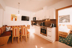 Wohnküche App. WIntergartl