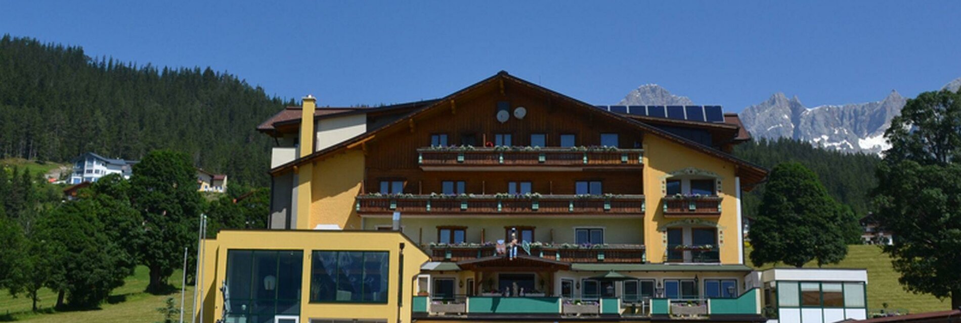 Wander-Vitalhotel Steirerhof im Sommer