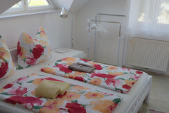 PrivatzimmerGöbl-Schlafzimmer-Murtal-Steiermark