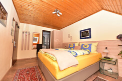 PrivatzimmerLauter-Dreibettzimmer-Murtal