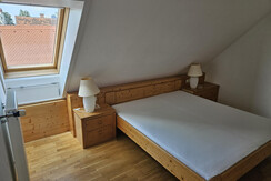 Wohnung 2. Stock Schlafzimmer 1