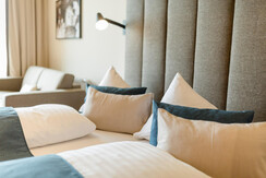 Panoramicroom with balcony