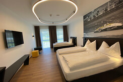 HotelRingRast-Dreibettzimmer-Murtal-Steiermark