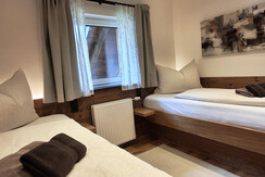 Bedroom with two single beds