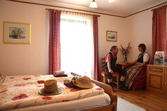 Bedroom for 2-3 people (folding bed)