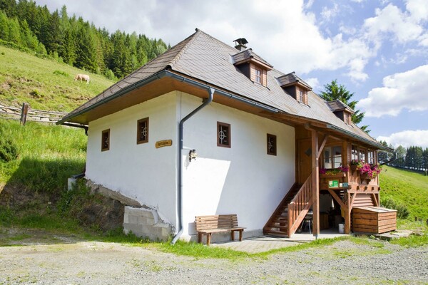 Spitalalm-exterior view-murtal-styria | © Spitalalm