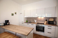 Top 2 - fully equipped kitchen