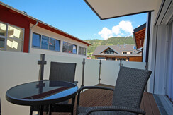 Top 6 - balcony in west direction