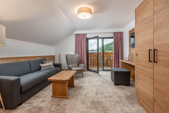 Room Pictures_Room_S_SUI_3