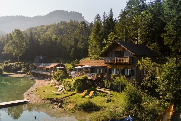 Strandcafe's Drohnenaufnahmen | © Strandcafe Hideaways Altaussee www.strandcafe.at