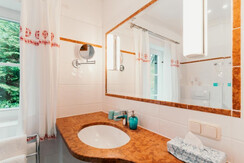 Strandcafe Hideaway 6 Badezimmer