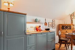 Strandcafe Hideaway 6 Wohnzimmer/Küche