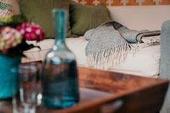 Strandcafe Hideaway 6 Wohnzimmer