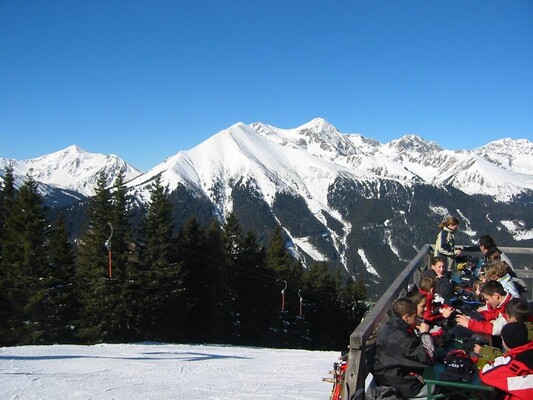 Wichtelhütte-Ausblick-Murtal-Steiermark | © Schanzer Hütte