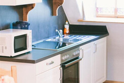 Küchenblock im Apart. Teichblick im Schilcherland