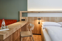 Doppelzimmer Thermenseite