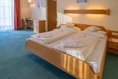 Tischlberger_Zimmer2022_WEB-0438