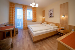 Tischlberger_Zimmer2022_WEB-0595