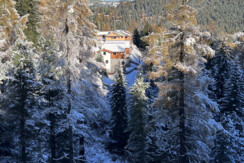 Panorama Bild von Anhöhe auf HAus