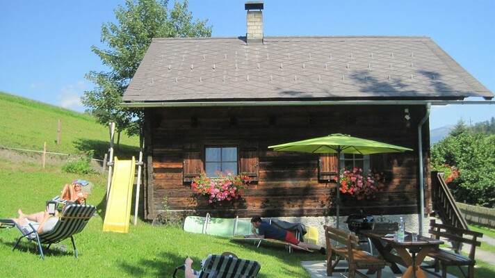 Schattige_und_sonnige_Pl%c3%a4tze_zum_Chillen | © Hilde Dorfer, Dorferhütte