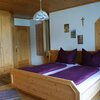 Photo of double room with shower, WC