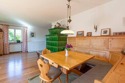 Villa Bellevue, Altaussee, tiled stove