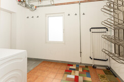 Skiabstellraum mit Skischuhtrockner & Waschmasch