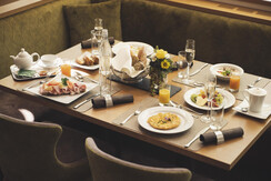 Bergmann Frühstückstisch