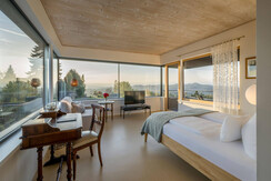 270°-naturparkzimmer-wurzenbergpanorama-glas