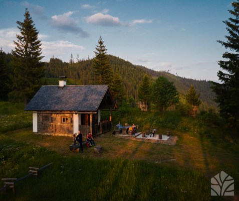 Houseview with sunset | © Waldhütten.at