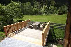 Anno1902 - Terrace above a small steam