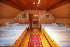 Anno1904 - Bedroom 2 with 2 double beds and 2 single beds