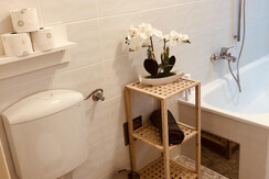 Weinberg Apartment WC