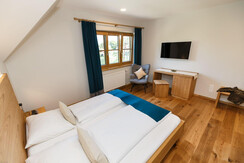 Weinbau Adam Dachzimmer