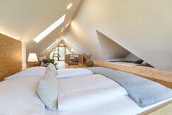 Weinbau Adam Doppelbett