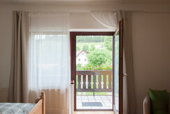 Weingut Deutschmann Zimmer mit Balkon