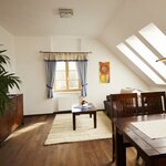 Photo of Apartment, shower, toilet, balcony | © Weingut Kleinschuster