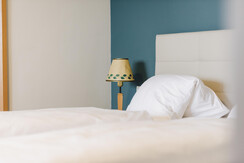 WeingutNeubauer_Zimmer©MichaelaLorber-9748