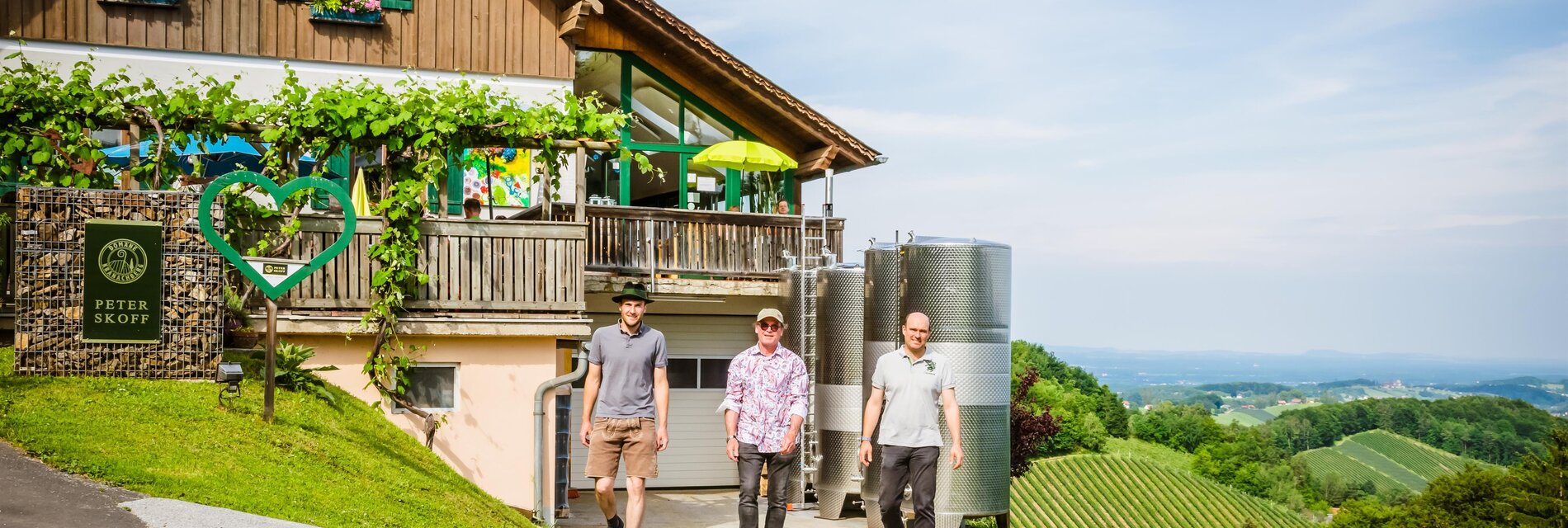 Weingut_Peter_Skoff-by-Weinwerbeagentur-Gregor_Sch