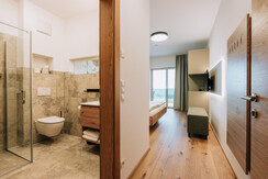 20240513-Anton-Meyer-Weingut-Radl-Rene-Knabl-074