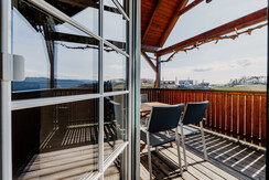 KOERBLER-Photo-STERNAT-Zimmer-159