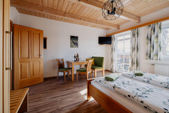 KOERBLER-Photo-STERNAT-Zimmer-18