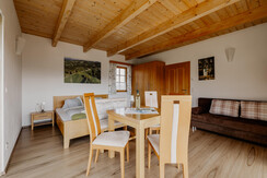 KOERBLER-Photo-STERNAT-Zimmer-198