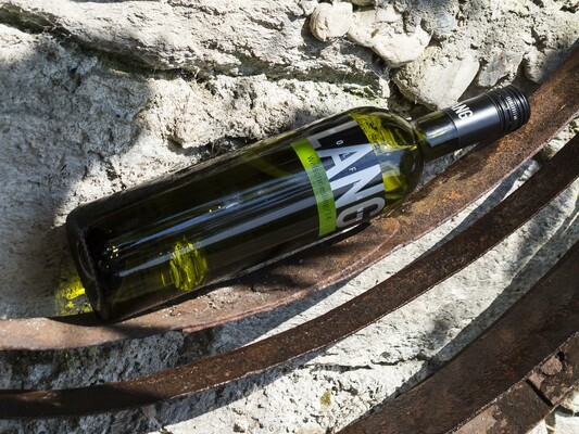 Image Flasche Weingut Wolfgang Lang | © Weingut Wolfgang Lang / Flicker